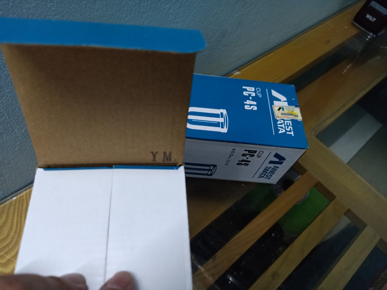 Cốc đựng sơn PC-4S Anest Iwata